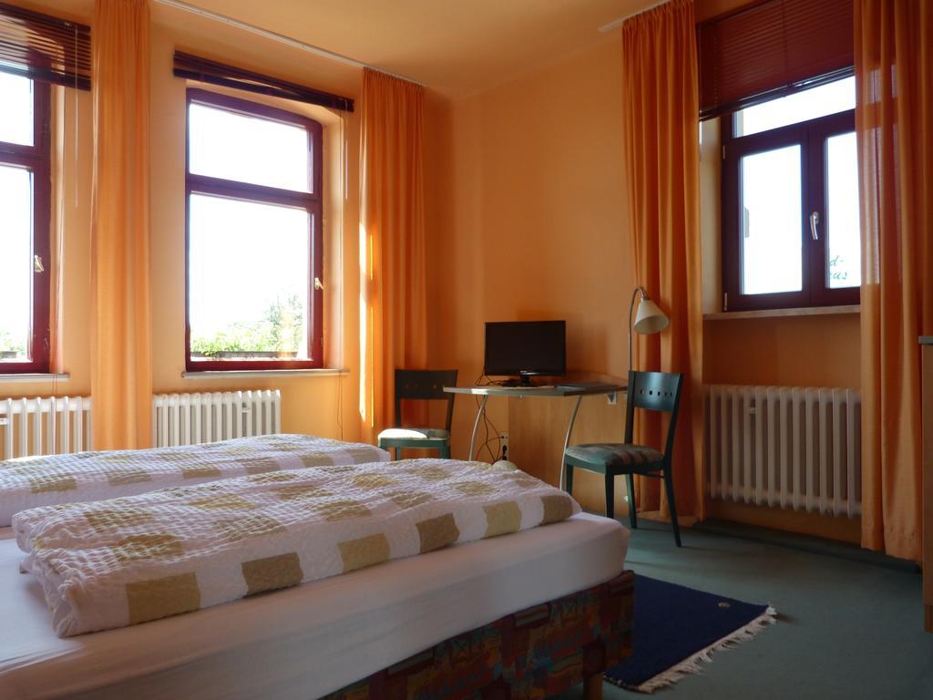 Waldhaus Colditz Garni Bilik gambar